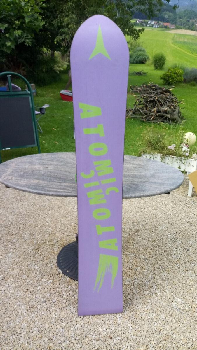 Snowboard Atomic 87/88 neon era , € 129,- (8130 Frohnleiten)